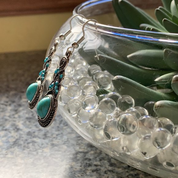 Silver and Turquoise Water drop dangle earrings - Picture 3 of 3